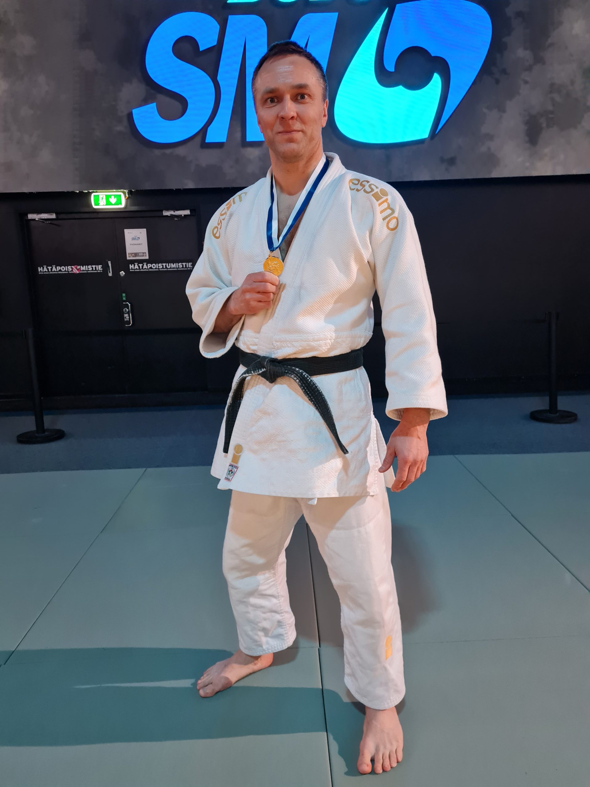 Tuore veteraanien judon Suomen mestari Marko Hiltunen kisaurakan jälkeen.