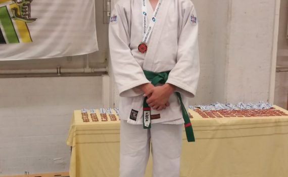 Veeti Salminen avasi kilpailukauden Samurai Cupissa Vantaalla.