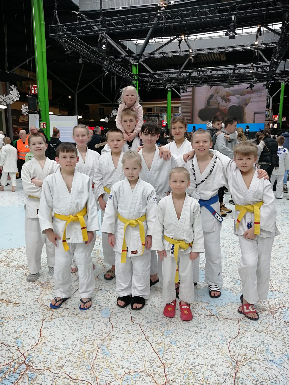 ukilaisjudokat-ottelemassa-lemp-l-n-ideaparkissa-waseda-club