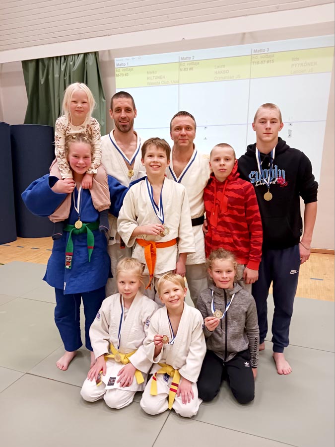 Ukilaisjudokoiden kokonpano lauantain kilpailuissa.