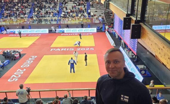 Ukilaisjudoka Marko Hiltunen otteli Pariisissa veteraanien judon maailmanmestaruuskilpailuissa.