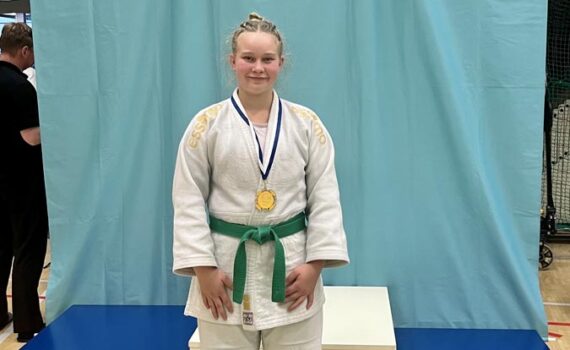 Ukilaisjudoka Ella Lahtinen kamppaili hopealle Helsingissä.